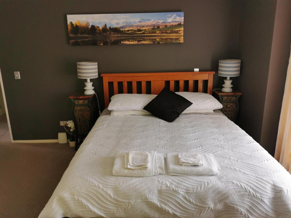 Lake Taupo Holiday Home Eksteriør billede